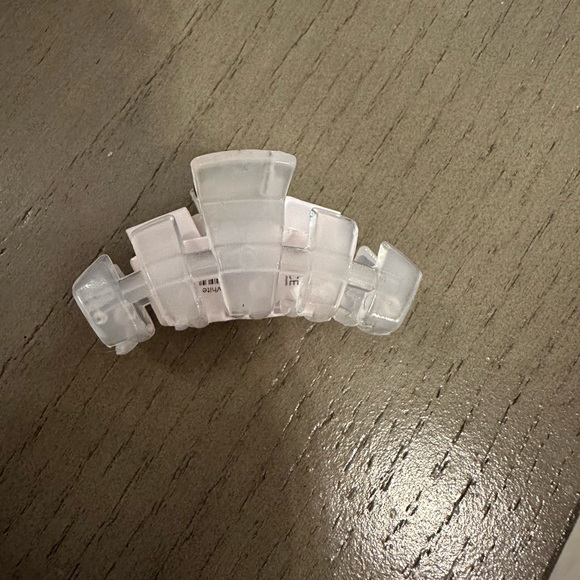 Teleties Tiny Hair Clip- Coconut/White - Picture 3 of 5